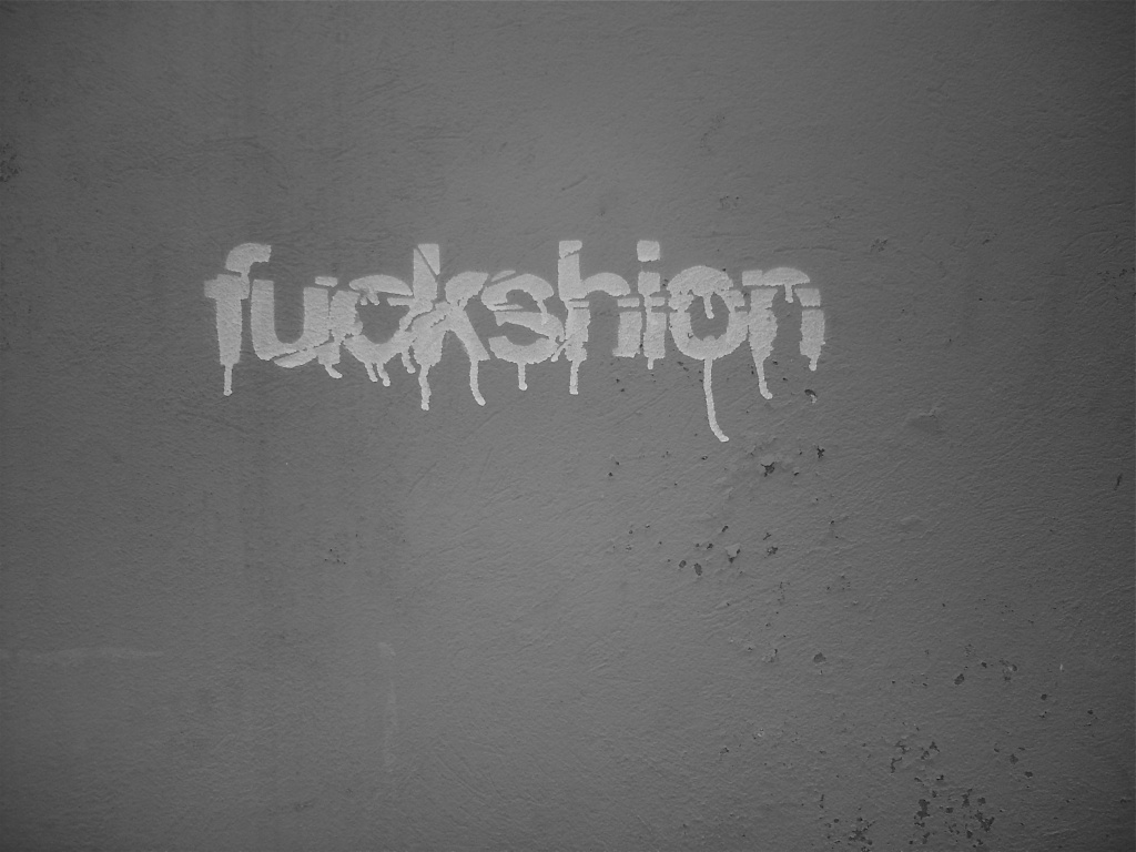Tag on hotel wall in Barcelone - Spain - October 2004
